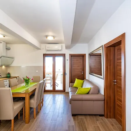 Lota Tatil Evi *