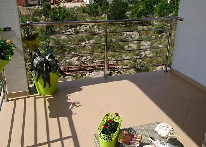 Lota Сasa de vacaciones Starigrad Paklenica