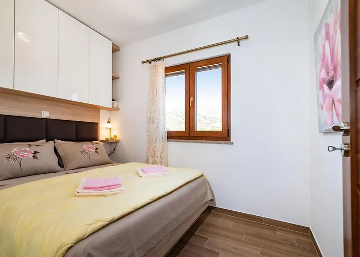 Сasa de vacaciones Lota Starigrad Paklenica